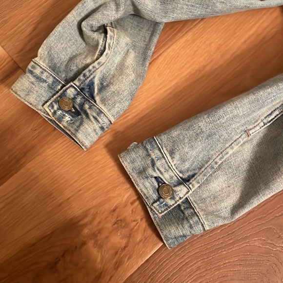 GAP Icon Denim Jacket - Picture 7 of 9